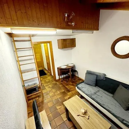 Studio Emplacement No1 *